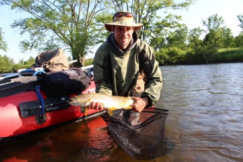 Streamer fishing weighted flies